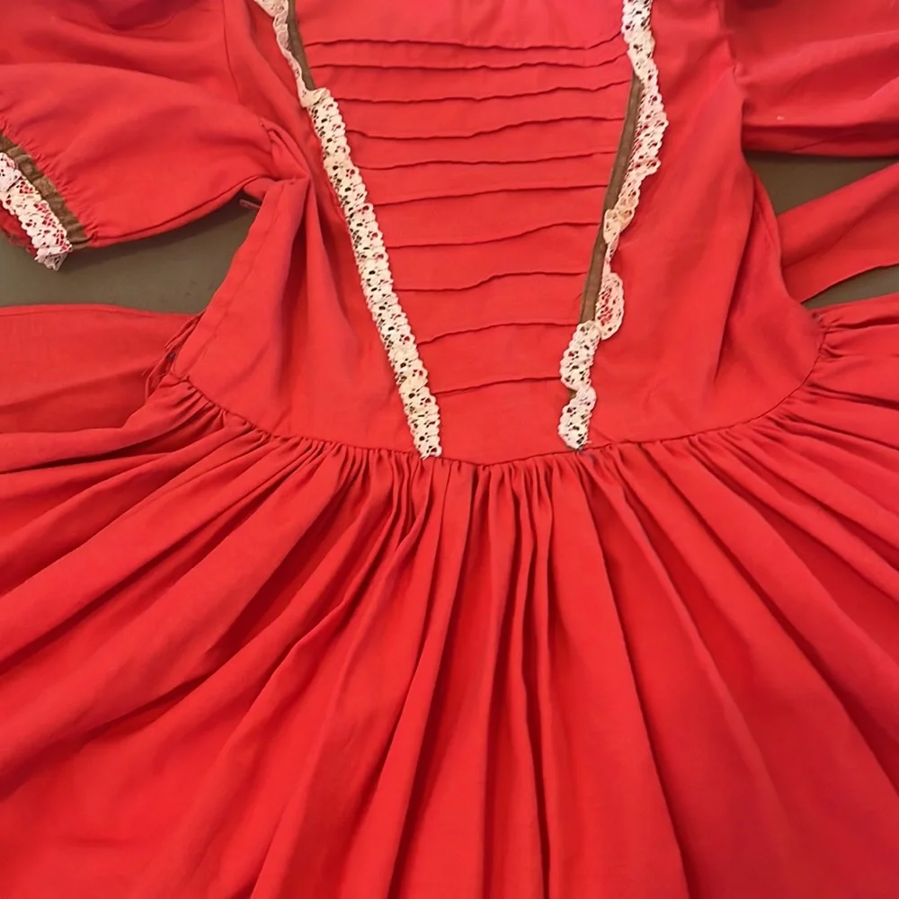 FOLKLORIC BEAUTIFULL Ruffled Girls DRESS - Picture 7 of 13